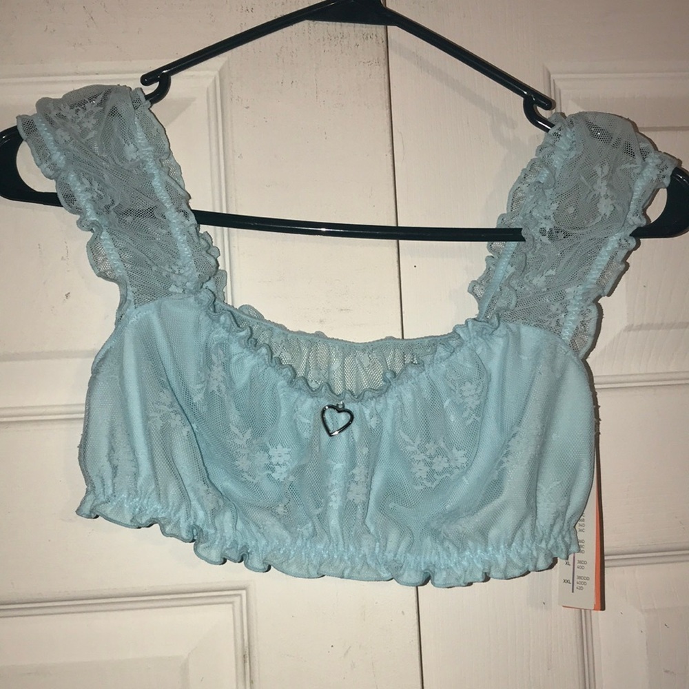 NWT Women’s Lace Crop Lingerie Top